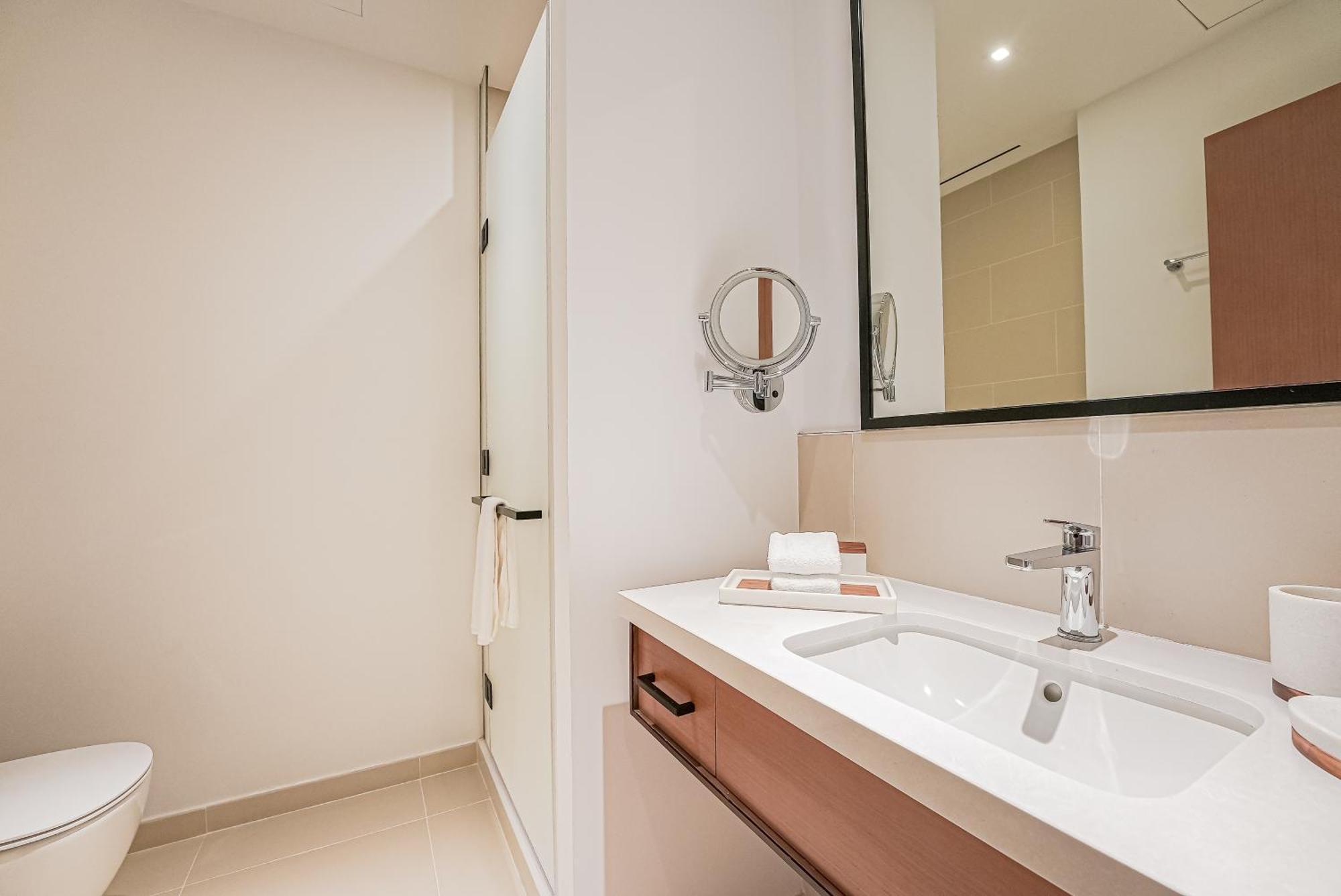 Modern 2Br High Floor Haven In Vida Dubai Marina Apartment Екстериор снимка