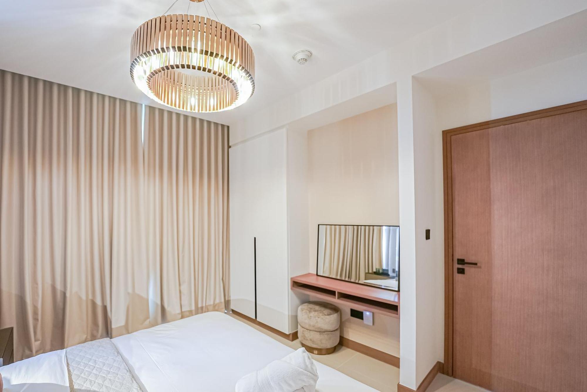 Modern 2Br High Floor Haven In Vida Dubai Marina Apartment Екстериор снимка